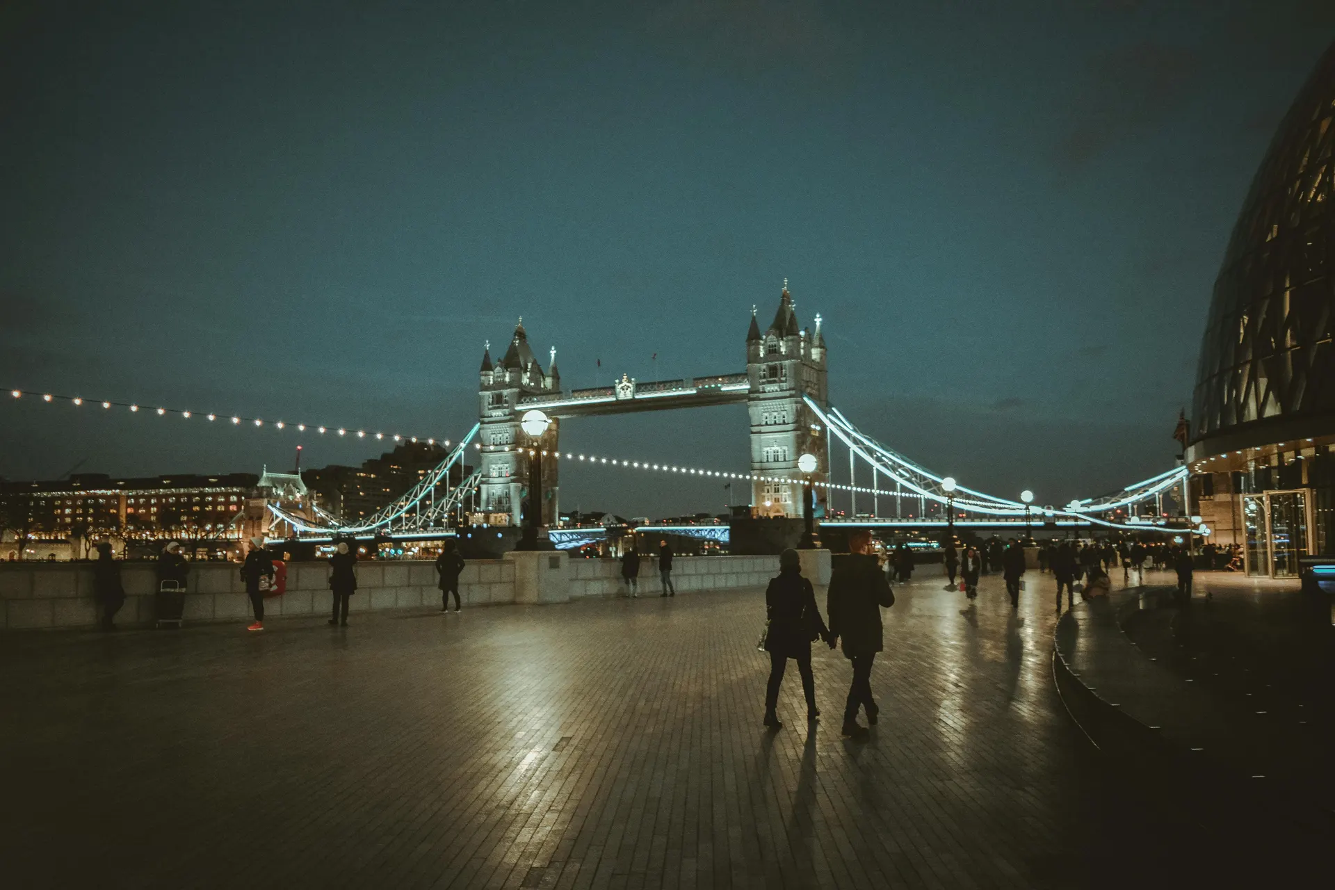 London at night for a premium weekend travel guide