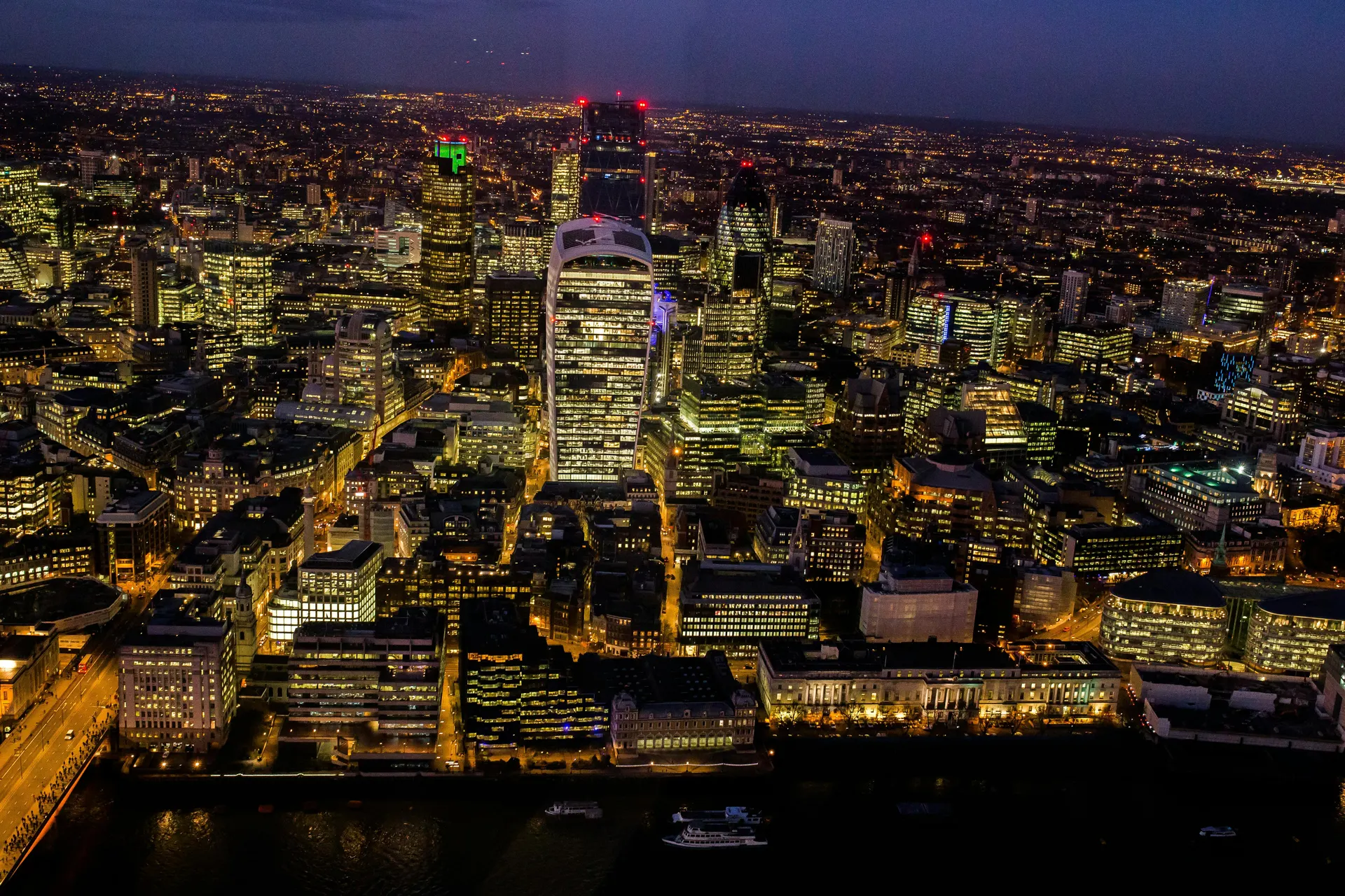 London skyline and evening streets for a premium city escape